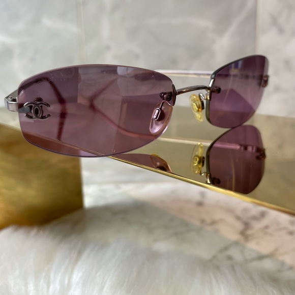 SOLD💜CHANEL Purple Tinted CC Rimless Sunglasses 4002 - Picture 5 of 12